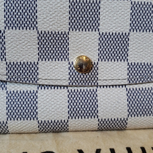 Louis Vuitton Emilie wallet - Picture 2 of 8